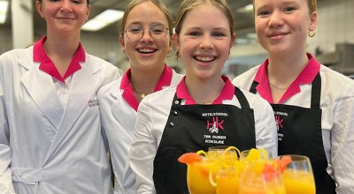 2025-05-21 Daguitstap: Hotelschool Ter Duinen en Commandobunker Kemmel