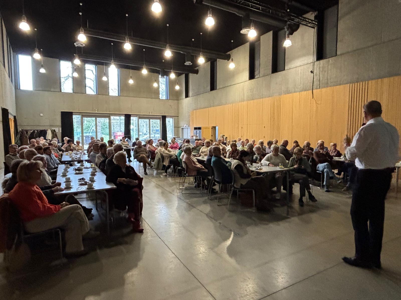 Da9845b0 E344 4Afe 8A62 00047614C147