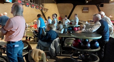 Bowling en steengrill 2026