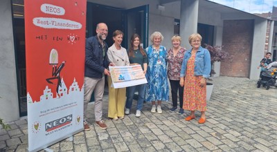 Neos met hart Babytheek