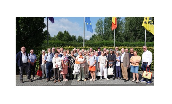 Wie Zijn Wij Helpende Handen