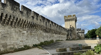 Aix2025 Deel 3 Bezoek Avignon