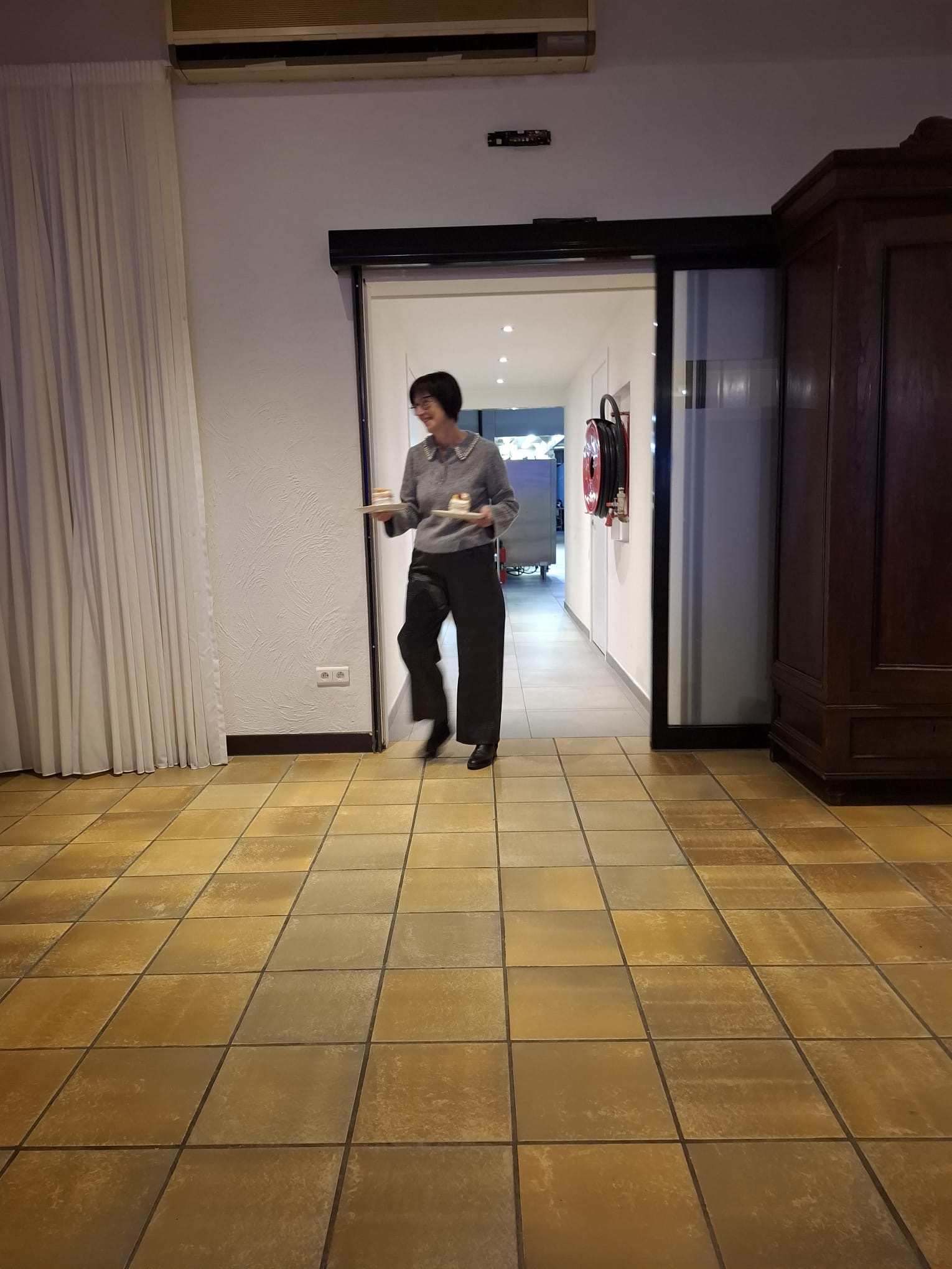 88070841 4A12 4815 9F50 399802Cd0112