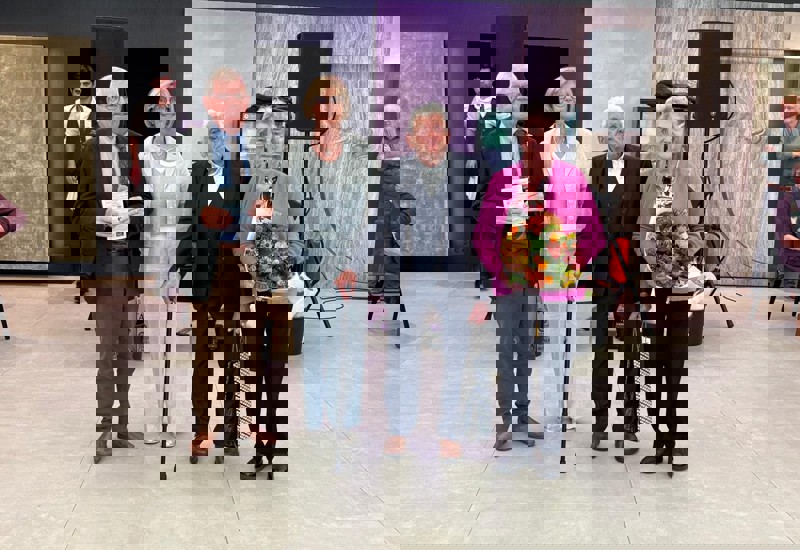 53E5f9da Ec7e 4462 97Aa 4Bb4fcb26813