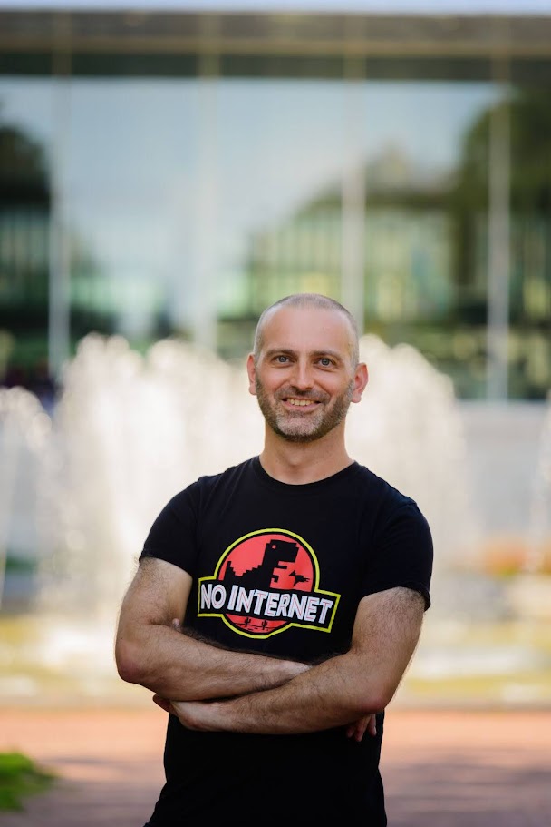 Dhanens Kristoff (Appstublieft)