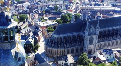Mons Sept 2025
