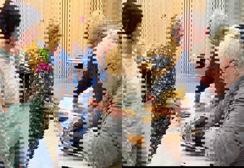 B3f8bdd8 63Ae 4F6d 9834 Cf20e745c287