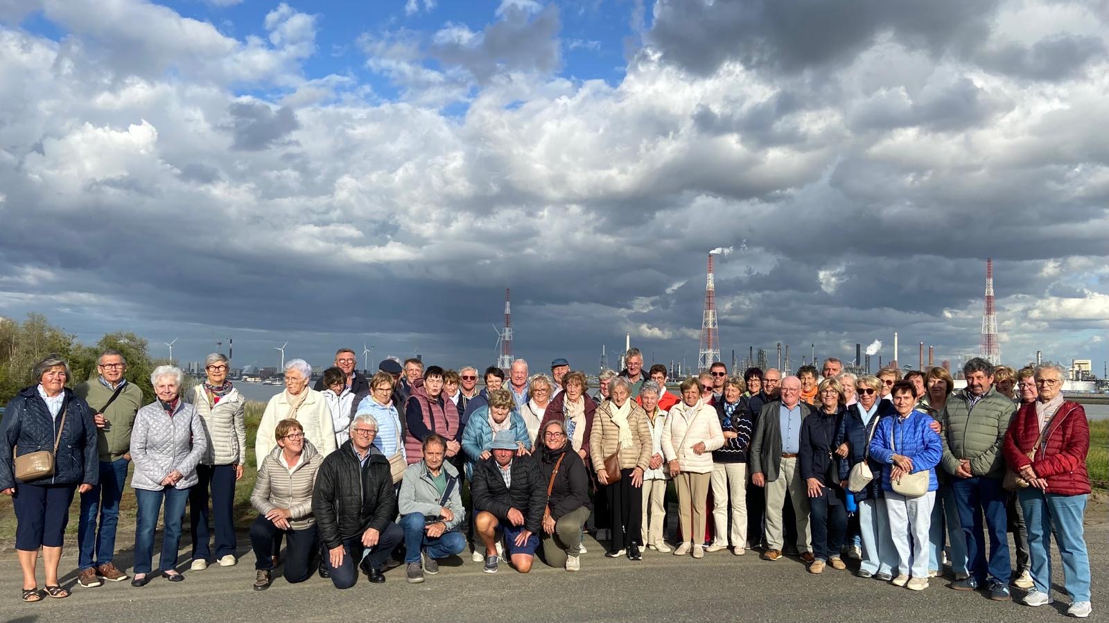 Ff1a8395 F593 4Efb 8B9e Ebef6444d23f