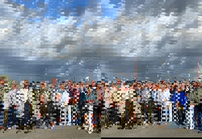 Ff1a8395 F593 4Efb 8B9e Ebef6444d23f