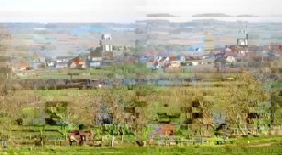 HEUVELLAND ZICHT OP LOKER EN KEMMELBERG