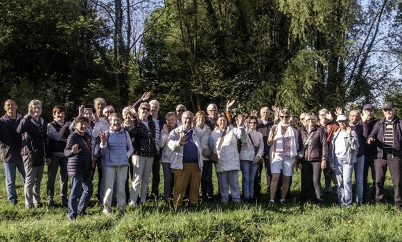 Dauwwandeling Neos 3237