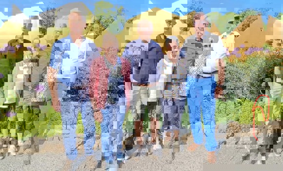 B0b5a27c 02Ea 45Ba B30d Bfdecaea1ff0