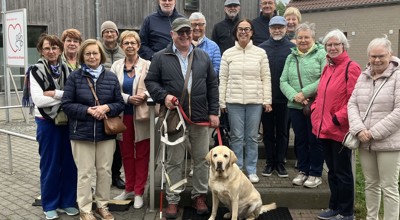 Bezoek aan het opleidingscentrum voor blindengeleidehonden