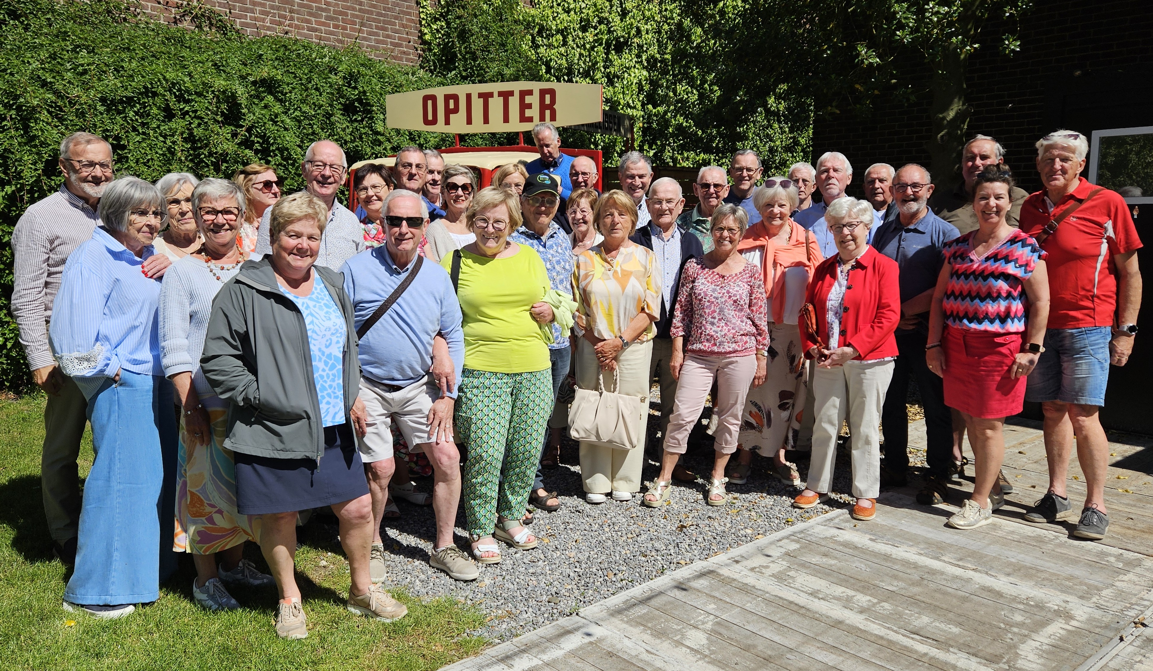 20250513 115607 Groepsfoto B (1)