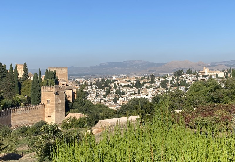 Granada lll